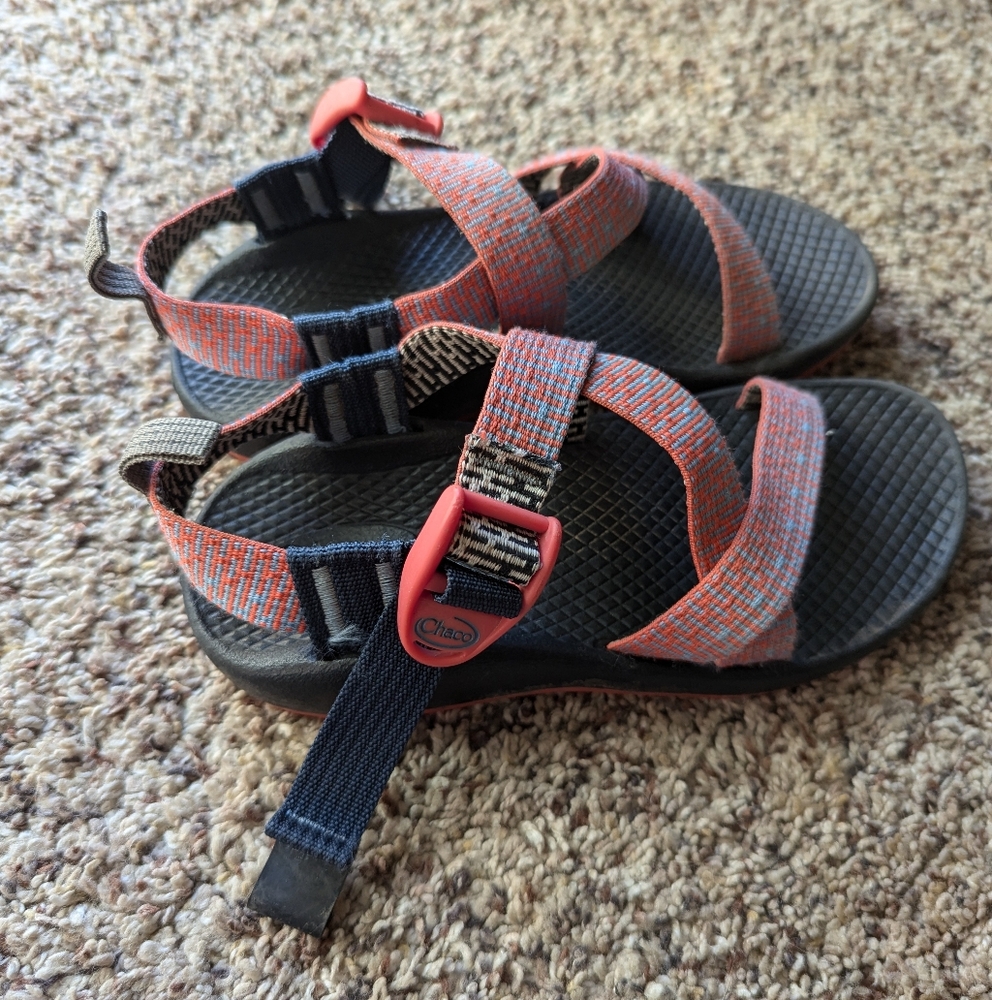 Chaco Z1 Ecotread Outdoor Adjustable Sandal Youth Girls Size 13 Coral Blue